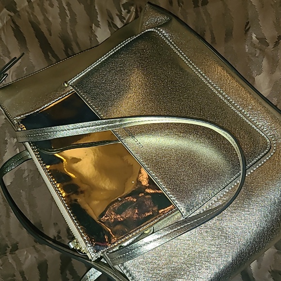 Liz Claiborne Purse - Picture 9 of 12